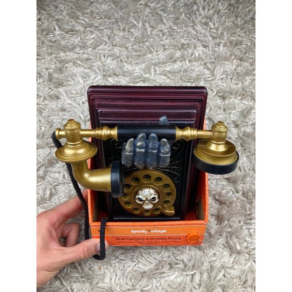 Skeleton Halloween Animated Wall Hanging Phone (Spooky Village) - Picture 3 of 6